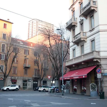 Porta Romana Apartment