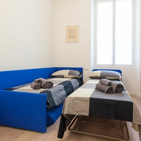 Porta Romana Apartment *